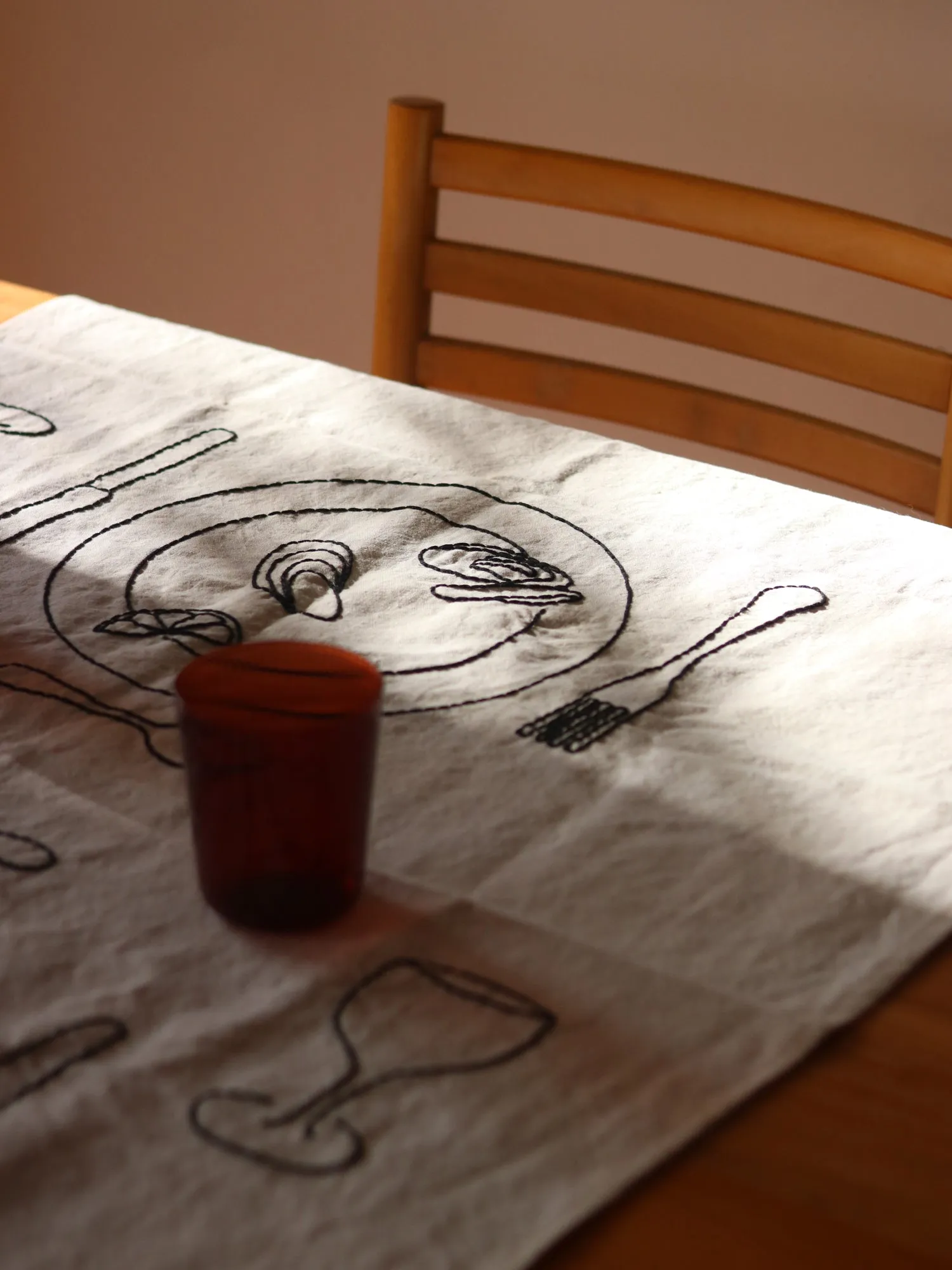Lunch for Two Placemat Setting - Djeuner  Deux
