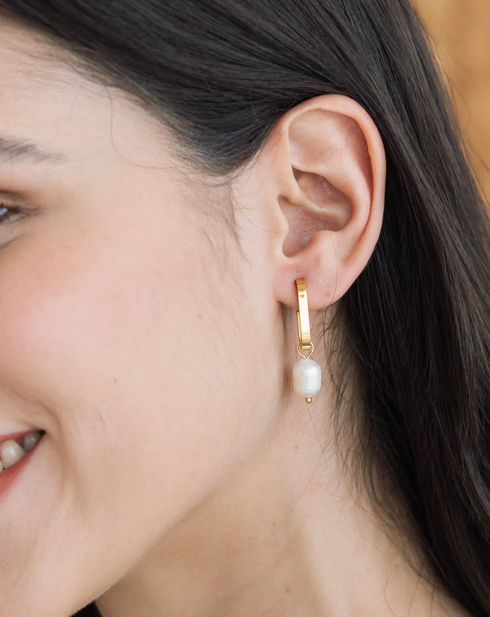 Ryliss Drop Pearl Earring